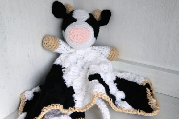 Bessie 🐄 Cow Blanket